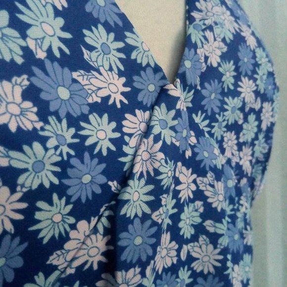 NEW Set of 3 shopcozy Dresses (M/L) nwt - Picture 4 of 16